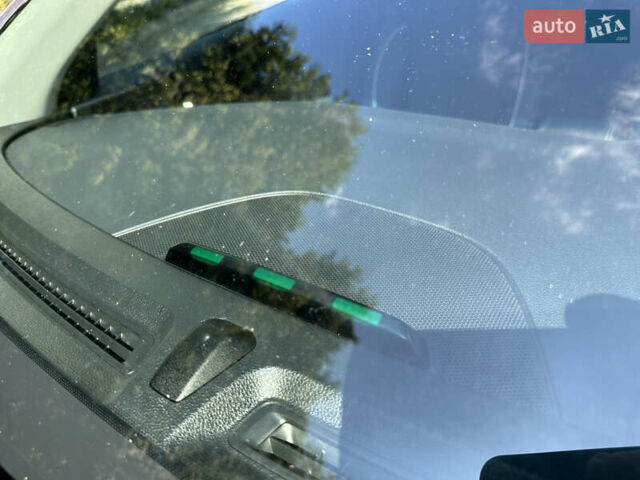 Сірий Кіа Niro, об'ємом двигуна 0 л та пробігом 143 тис. км за 17900 $, фото 68 на Automoto.ua