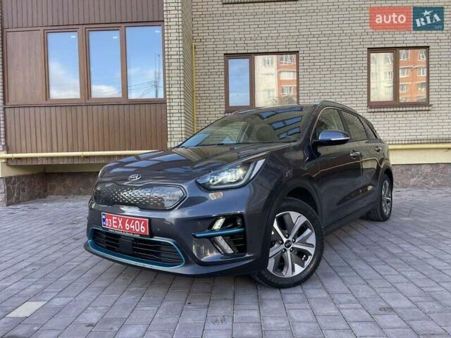 Серый Киа Niro, объемом двигателя 0 л и пробегом 125 тыс. км за 19250 $, фото 19 на Automoto.ua