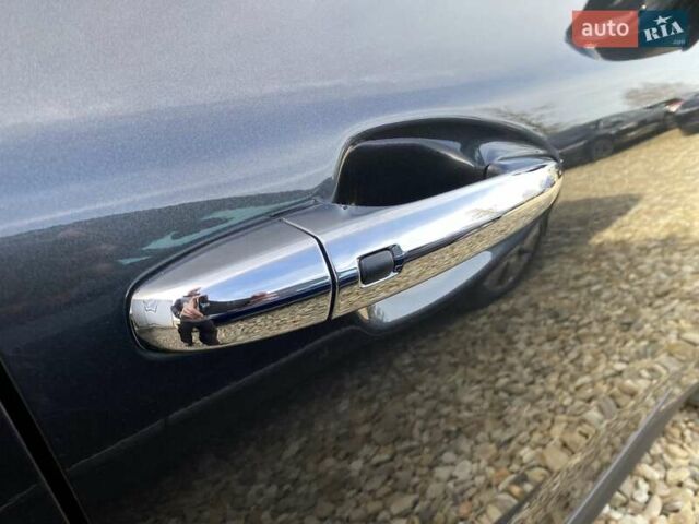 Серый Киа Niro, объемом двигателя 0 л и пробегом 101 тыс. км за 21300 $, фото 8 на Automoto.ua