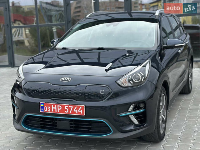 Серый Киа Niro, объемом двигателя 0 л и пробегом 128 тыс. км за 19400 $, фото 18 на Automoto.ua
