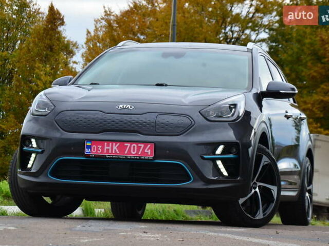 Серый Киа Niro, объемом двигателя 0 л и пробегом 77 тыс. км за 19950 $, фото 14 на Automoto.ua