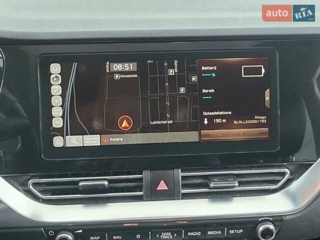 Серый Киа Niro, объемом двигателя 0 л и пробегом 160 тыс. км за 18950 $, фото 3 на Automoto.ua