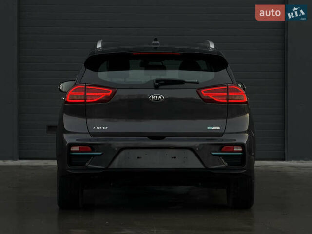 Серый Киа Niro, объемом двигателя 0 л и пробегом 164 тыс. км за 17550 $, фото 10 на Automoto.ua