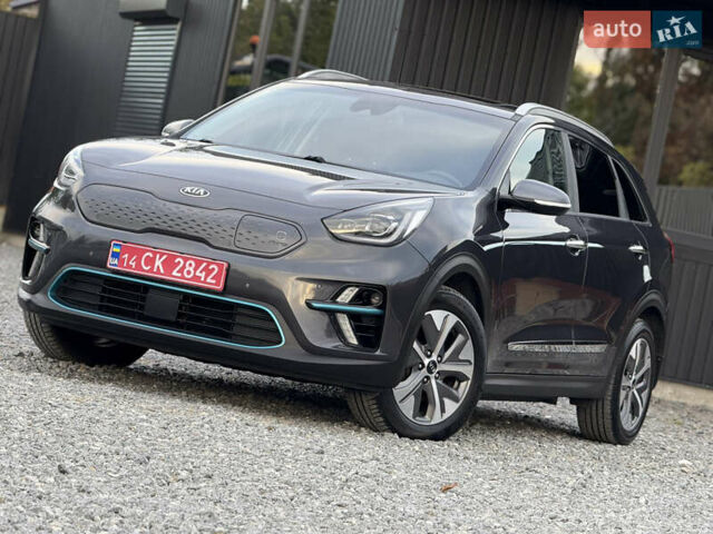 Киа Niro 2020 в Дрогобыче на Automoto.ua Серый Киа Niro, объемом двигателя 0 л и пробегом 140 тыс. км за 19299 $, фото 11 на Automoto.ua