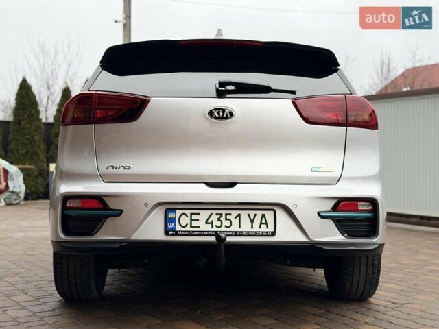 Сірий Кіа Niro, об'ємом двигуна 0 л та пробігом 71 тис. км за 21999 $, фото 15 на Automoto.ua
