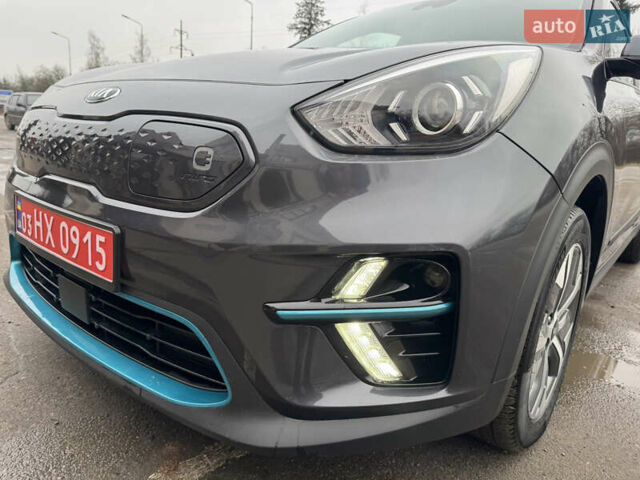 Серый Киа Niro, объемом двигателя 0 л и пробегом 158 тыс. км за 17750 $, фото 27 на Automoto.ua