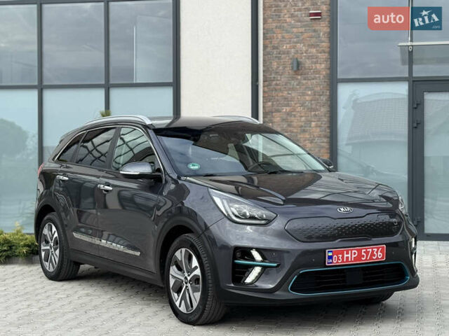 Серый Киа Niro, объемом двигателя 0 л и пробегом 139 тыс. км за 18900 $, фото 20 на Automoto.ua