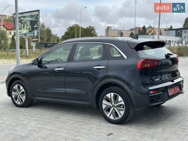 Серый Киа Niro, объемом двигателя 0 л и пробегом 128 тыс. км за 19400 $, фото 11 на Automoto.ua