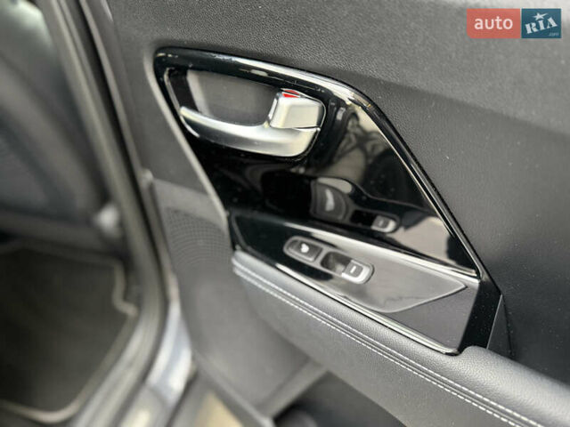 Кіа Niro 2020 у Вінниці на Automoto.ua Сірий Кіа Niro, об'ємом двигуна 0 л та пробігом 157 тис. км за 19500 $, фото 24 на Automoto.ua