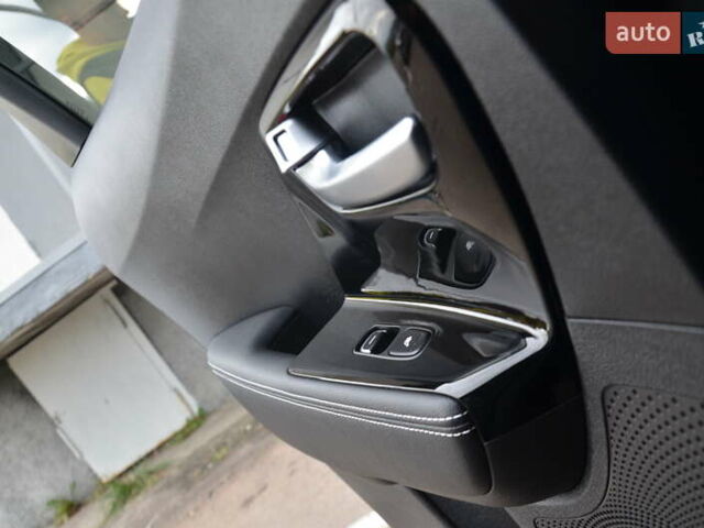 Серый Киа Niro, объемом двигателя 0 л и пробегом 77 тыс. км за 19950 $, фото 51 на Automoto.ua