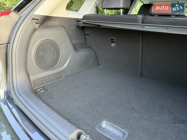 Серый Киа Niro, объемом двигателя 0 л и пробегом 57 тыс. км за 23299 $, фото 54 на Automoto.ua