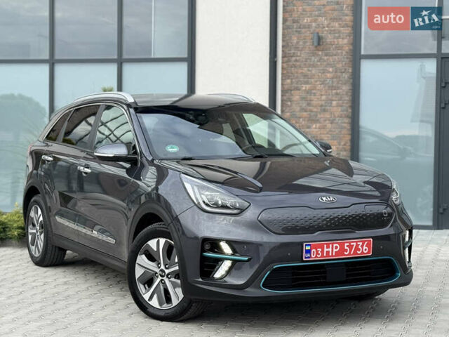Серый Киа Niro, объемом двигателя 0 л и пробегом 139 тыс. км за 18900 $, фото 6 на Automoto.ua