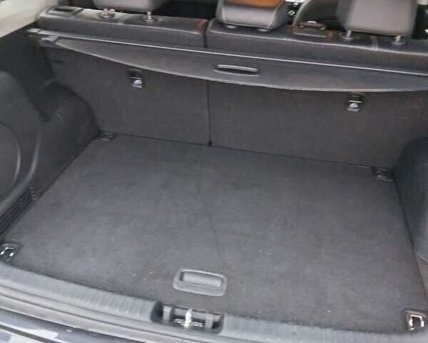 Серый Киа Niro, объемом двигателя 0 л и пробегом 85 тыс. км за 18750 $, фото 18 на Automoto.ua