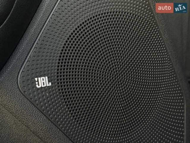 Сірий Кіа Niro, об'ємом двигуна 0 л та пробігом 135 тис. км за 17500 $, фото 39 на Automoto.ua