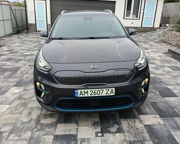 Сірий Кіа Niro, об'ємом двигуна 0 л та пробігом 135 тис. км за 19700 $, фото 8 на Automoto.ua