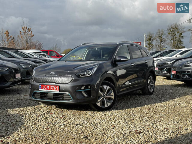 Серый Киа Niro, объемом двигателя 0 л и пробегом 110 тыс. км за 21200 $, фото 1 на Automoto.ua