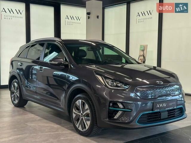 Сірий Кіа Niro, об'ємом двигуна 0 л та пробігом 155 тис. км за 19400 $, фото 8 на Automoto.ua