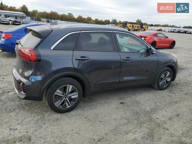 Серый Киа Niro, объемом двигателя 1.6 л и пробегом 57 тыс. км за 3300 $, фото 2 на Automoto.ua