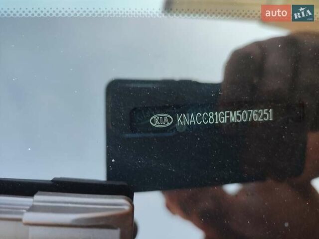 Серый Киа Niro, объемом двигателя 0 л и пробегом 49 тыс. км за 23000 $, фото 13 на Automoto.ua