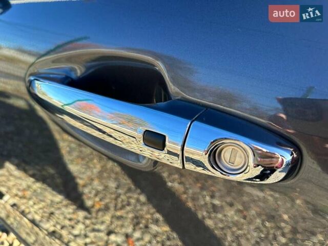 Сірий Кіа Niro, об'ємом двигуна 0 л та пробігом 58 тис. км за 23400 $, фото 31 на Automoto.ua