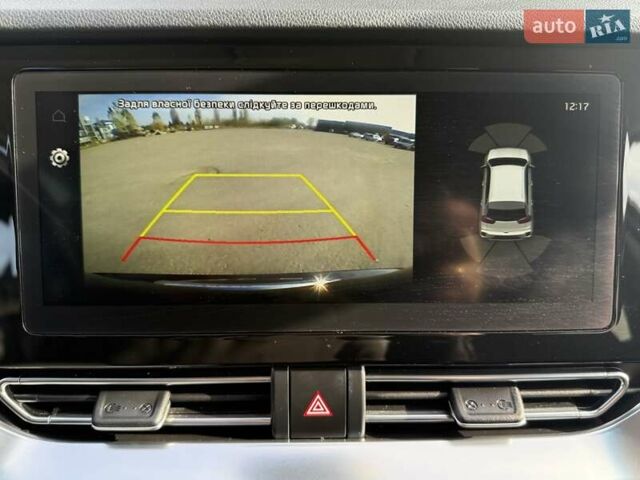 Серый Киа Niro, объемом двигателя 0 л и пробегом 124 тыс. км за 18950 $, фото 17 на Automoto.ua