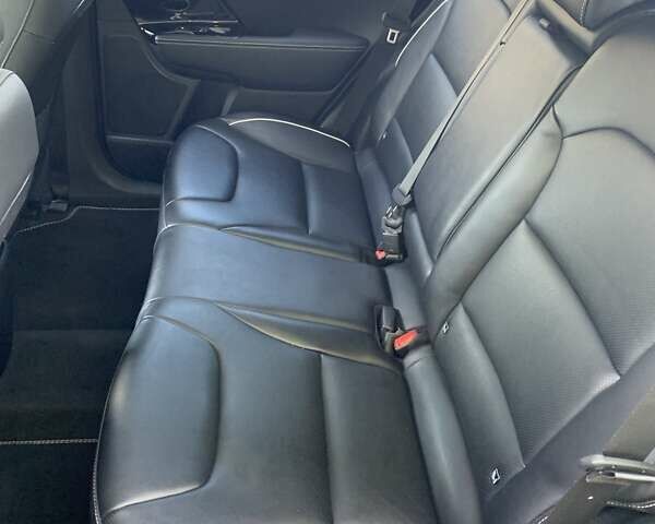 Сірий Кіа Niro, об'ємом двигуна 0 л та пробігом 73 тис. км за 18900 $, фото 18 на Automoto.ua