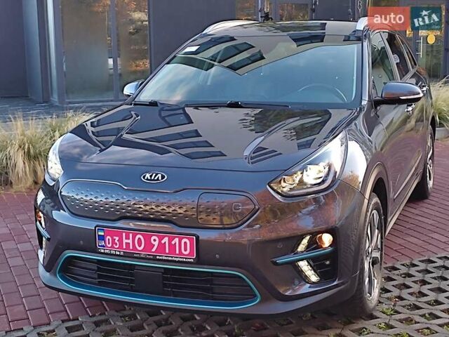 Киа Niro 2020 в Ровно на Automoto.ua Серый Киа Niro, объемом двигателя 0 л и пробегом 125 тыс. км за 19850 $, фото 95 на Automoto.ua