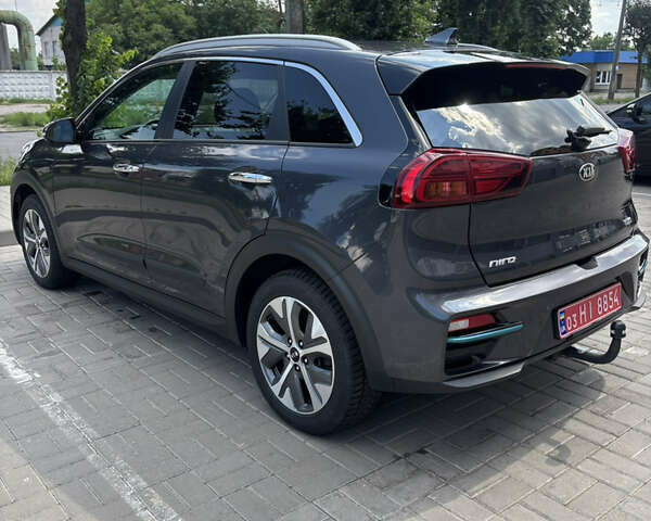 Серый Киа Niro, объемом двигателя 0 л и пробегом 73 тыс. км за 19200 $, фото 6 на Automoto.ua