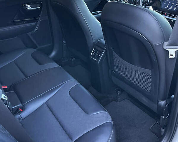 Серый Киа Niro, объемом двигателя 1.58 л и пробегом 67 тыс. км за 22600 $, фото 30 на Automoto.ua