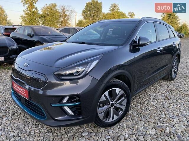 Киа Niro 2020 в Львове на Automoto.ua Серый Киа Niro, объемом двигателя 0 л и пробегом 107 тыс. км за 20950 $, фото 13 на Automoto.ua