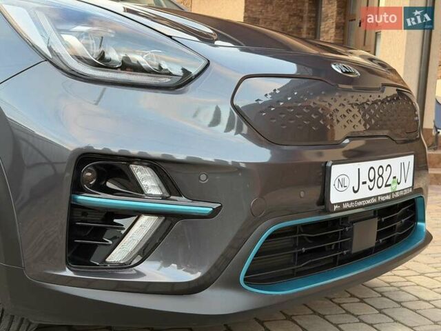 Сірий Кіа Niro, об'ємом двигуна 0 л та пробігом 118 тис. км за 20499 $, фото 20 на Automoto.ua