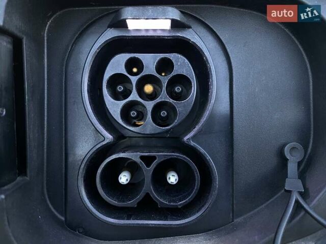 Киа Niro 2020 в Львове на Automoto.ua Серый Киа Niro, объемом двигателя 0 л и пробегом 107 тыс. км за 20950 $, фото 21 на Automoto.ua