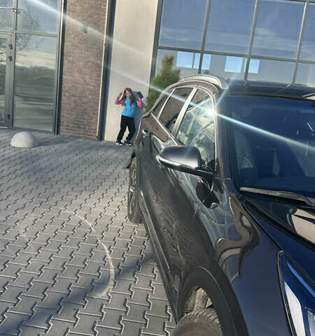 Сірий Кіа Niro, об'ємом двигуна 0 л та пробігом 87 тис. км за 18500 $, фото 6 на Automoto.ua