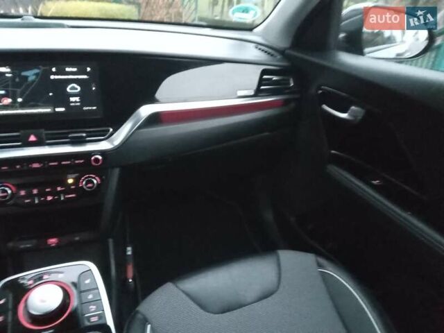 Киа Niro 2020 в Ирпене на Automoto.ua Серый Киа Niro, объемом двигателя 0 л и пробегом 99 тыс. км за 20490 $, фото 52 на Automoto.ua