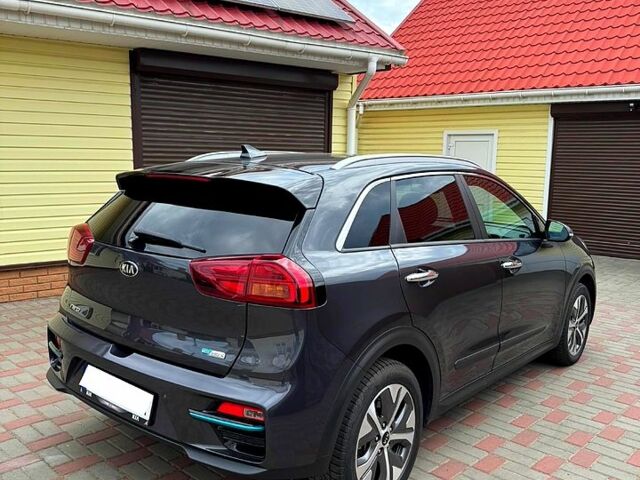 Серый Киа Niro, объемом двигателя 0.15 л и пробегом 58 тыс. км за 21850 $, фото 1 на Automoto.ua