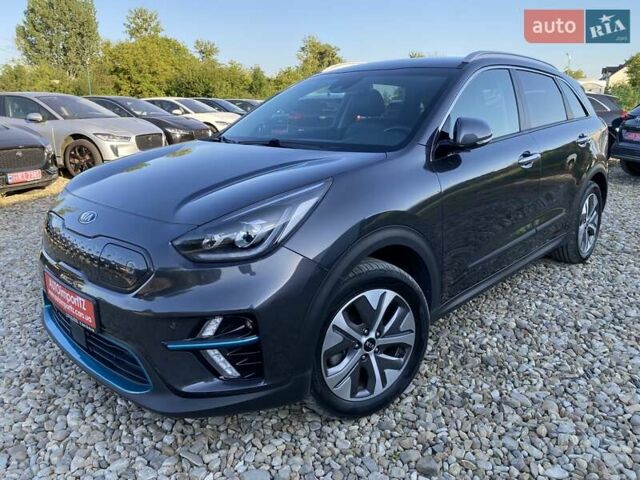 Серый Киа Niro, объемом двигателя 0 л и пробегом 88 тыс. км за 21500 $, фото 11 на Automoto.ua