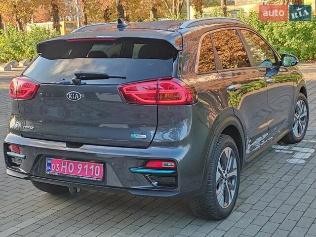 Киа Niro 2020 в Ровно на Automoto.ua Серый Киа Niro, объемом двигателя 0 л и пробегом 125 тыс. км за 19850 $, фото 25 на Automoto.ua