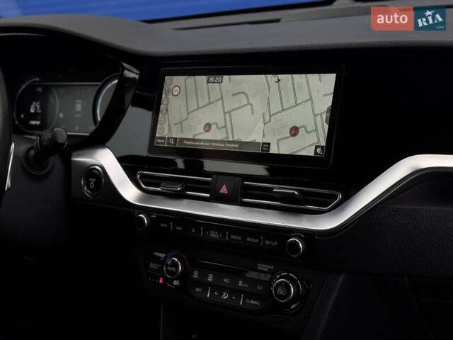 Кіа Niro 2020 у Рівному на Automoto.ua Сірий Кіа Niro, об'ємом двигуна 0 л та пробігом 138 тис. км за 19500 $, фото 13 на Automoto.ua