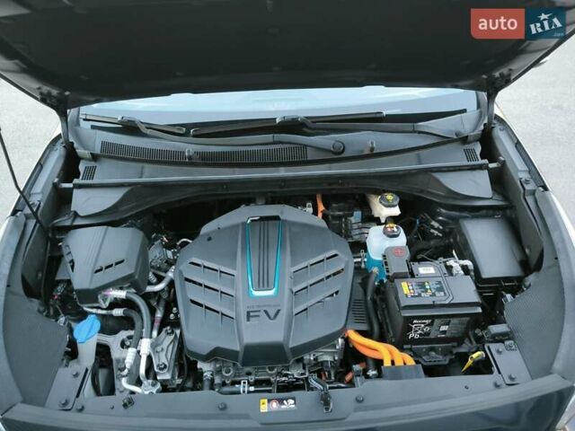 Сірий Кіа Niro, об'ємом двигуна 0 л та пробігом 96 тис. км за 16900 $, фото 21 на Automoto.ua