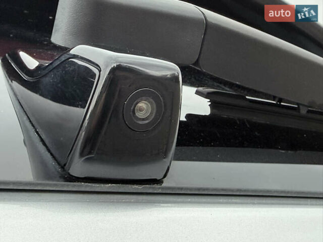 Серый Киа Niro, объемом двигателя 0 л и пробегом 126 тыс. км за 21500 $, фото 11 на Automoto.ua