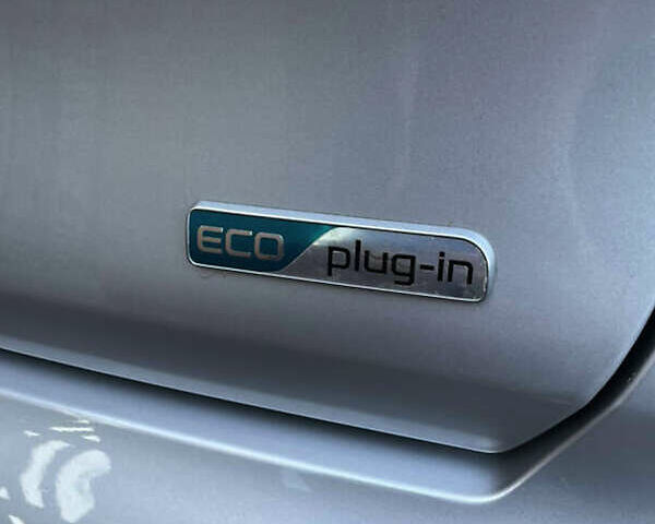 Серый Киа Niro, объемом двигателя 1.58 л и пробегом 67 тыс. км за 22600 $, фото 29 на Automoto.ua