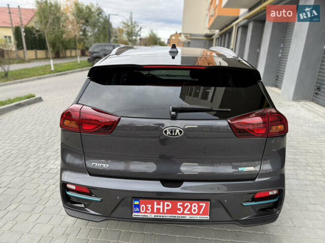 Кіа Niro 2020 у Вінниці на Automoto.ua Сірий Кіа Niro, об'ємом двигуна 0 л та пробігом 157 тис. км за 19500 $, фото 11 на Automoto.ua