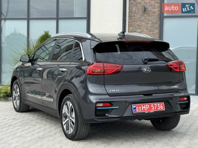 Серый Киа Niro, объемом двигателя 0 л и пробегом 139 тыс. км за 18900 $, фото 36 на Automoto.ua