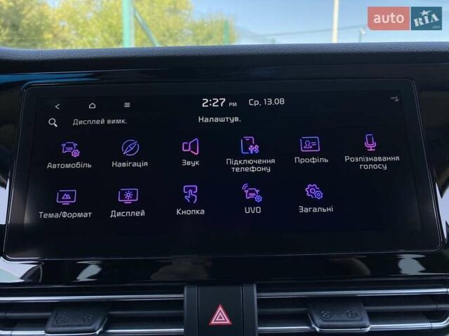 Серый Киа Niro, объемом двигателя 0 л и пробегом 58 тыс. км за 23200 $, фото 58 на Automoto.ua