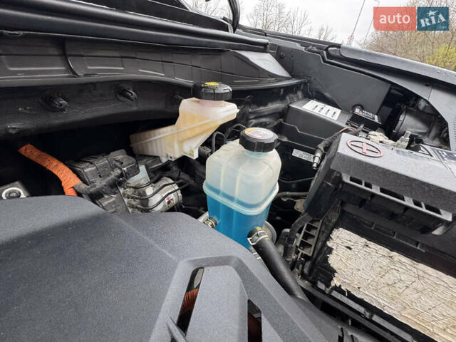 Серый Киа Niro, объемом двигателя 0 л и пробегом 158 тыс. км за 17750 $, фото 87 на Automoto.ua