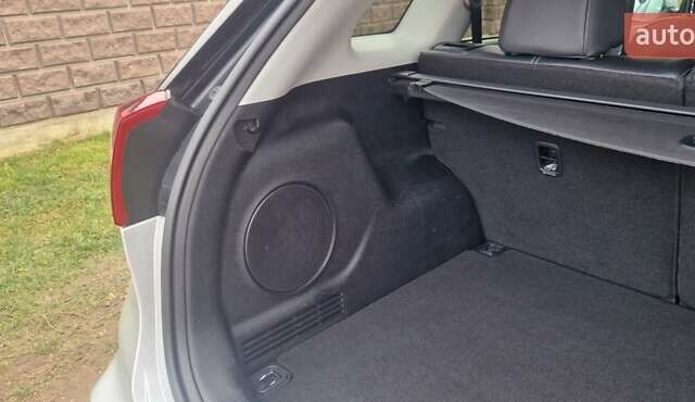 Серый Киа Niro, объемом двигателя 0 л и пробегом 167 тыс. км за 18400 $, фото 32 на Automoto.ua