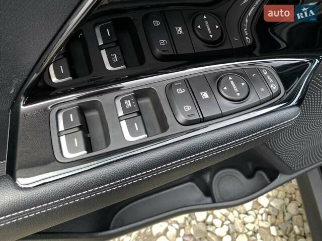 Киа Niro 2020 в Львове на Automoto.ua Серый Киа Niro, объемом двигателя 0 л и пробегом 101 тыс. км за 20300 $, фото 25 на Automoto.ua