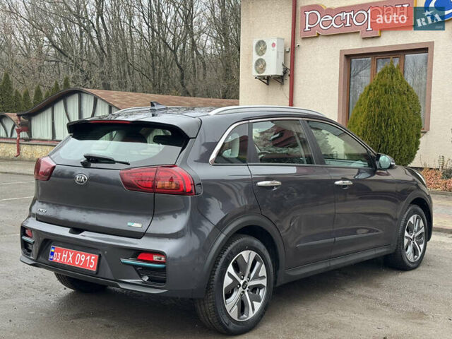Серый Киа Niro, объемом двигателя 0 л и пробегом 158 тыс. км за 17750 $, фото 21 на Automoto.ua