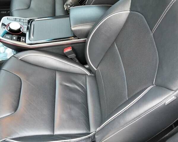 Серый Киа Niro, объемом двигателя 0 л и пробегом 85 тыс. км за 18750 $, фото 16 на Automoto.ua