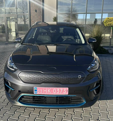 Сірий Кіа Niro, об'ємом двигуна 0 л та пробігом 87 тис. км за 18500 $, фото 11 на Automoto.ua